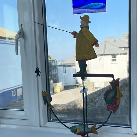 Holiday home Step N Sea - Moments From The Town Centre And Sea *